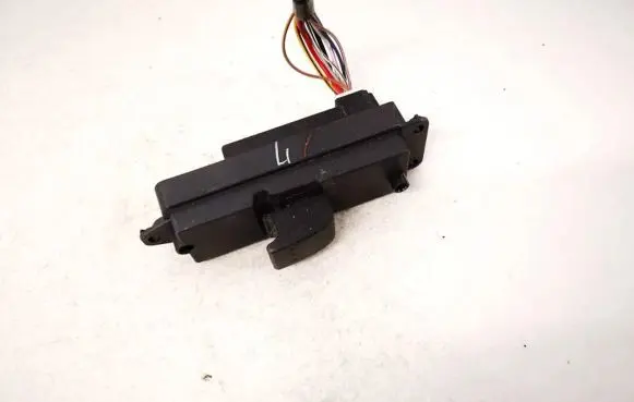 Mazda 3 I Electric window control switch bp4k66370