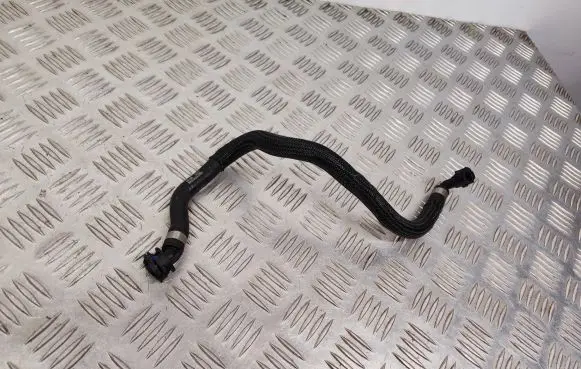 Volvo XC60 Engine coolant pipe/hose 32138841