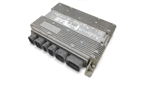 Renault Laguna I Engine control unit/module S101200049 7700871983 HOM7700861024
