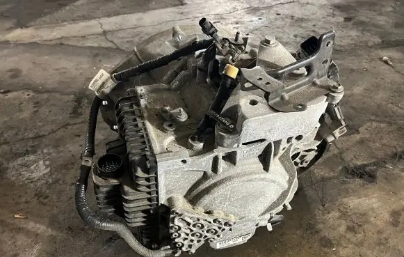 Chrysler Pacifica Automatic gearbox 4915400 RUC 68166504AD