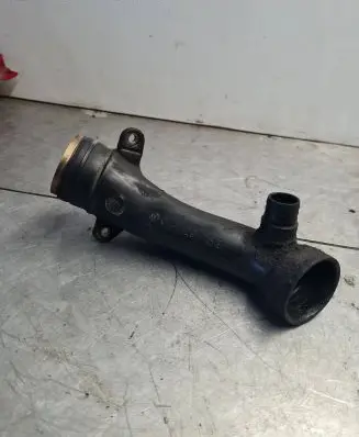 Volkswagen Multivan T4 Intake manifold 074129715E