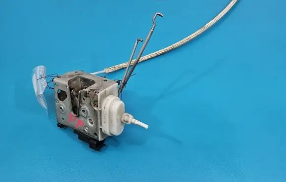 Audi A4 S4 B5 8D Front door lock 8D1837016F IMPRK1562545