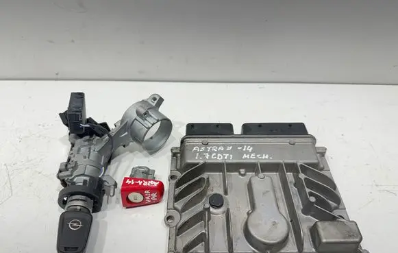Engine ECU kit and lock set