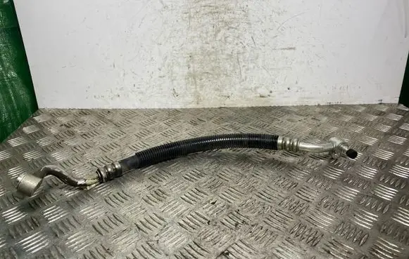 Jeep Grand Cherokee Air conditioning (A/C) pipe/hose 68161176AA