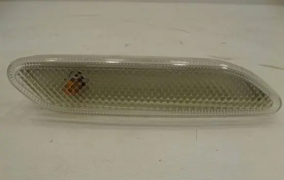 Mini Cooper Countryman R60 Front indicator light 9802567