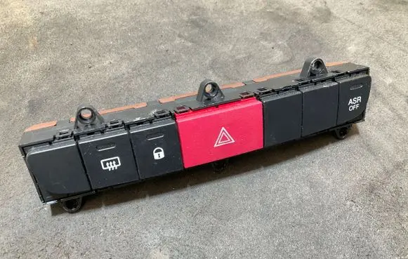 Citroen Jumper Hazard light switch 7355861650 30280932