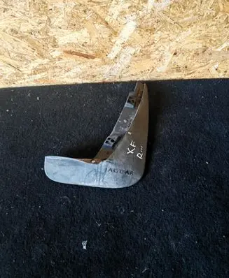 Jaguar XF X250 Rear mudguard 8X23286A12AA