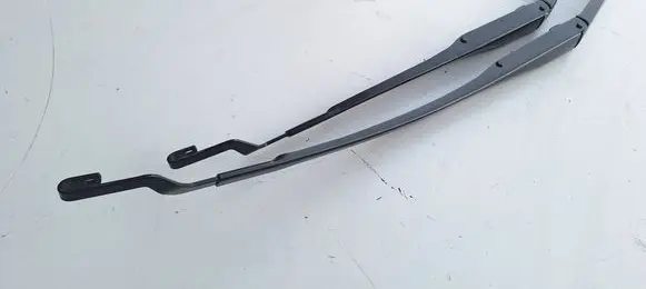 KIA Pro Cee'd III Front wiper blade arm CDDLPGD
