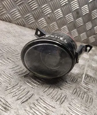 Volkswagen Touran I Front fog light