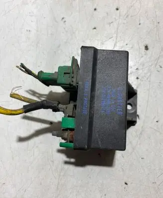 Peugeot 307 Glow plug pre-heat relay 9639912580 51299011A