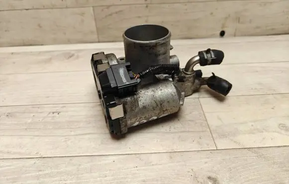 Hyundai i20 (PB PBT) Throttle valve 3510004200