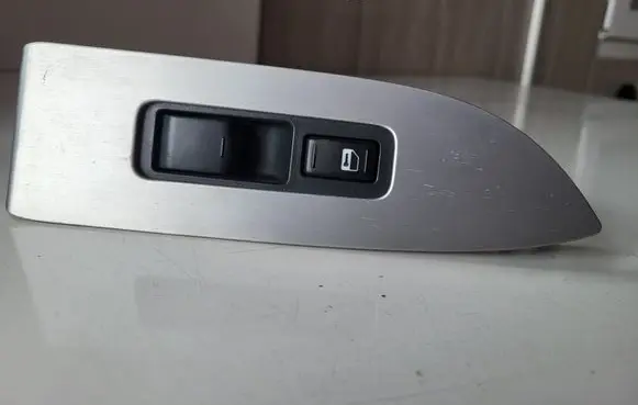 Nissan Murano Z51 Electric window control switch 254111868