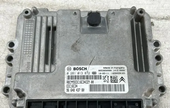 Peugeot 308 Engine control unit/module 0281013872 9653958980 9664843780