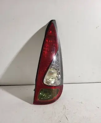 Toyota Yaris Rear/tail lights