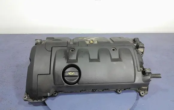 Citroen C3 Rocker cam cover V757272480