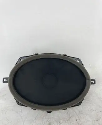 Chrysler Pacifica Front door speaker 68272201AB 8943010301B
