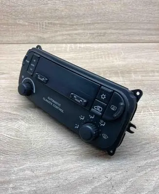 Chrysler Voyager Climate control unit P05127379AA