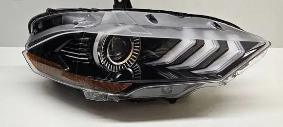 Ford Mustang VI Headlight/headlamp F127