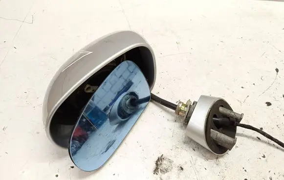 Audi TT Mk1 Front door electric wing mirror 