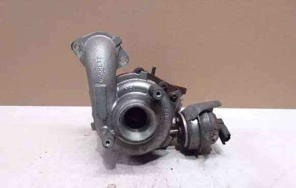 Volvo C30 Turbo 9686120680