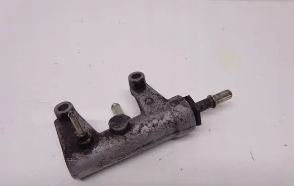 Alfa Romeo 159 Fuel pressure regulator 55207253