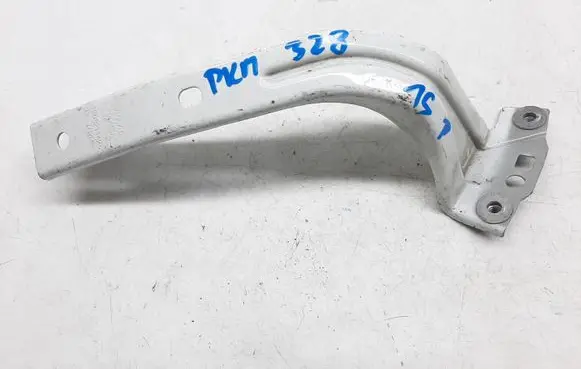 Volkswagen Up Fender mounting bracket 1S0821142