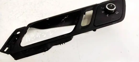 Volkswagen Jetta V Front door interior handle 5C7837113L 5C7837113