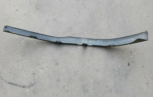 Toyota Corolla Verso E121 Front bumper lip 
