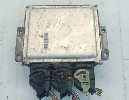 Ford C-MAX II Engine control unit/module e1197ri010012 bv61-12a650-aec