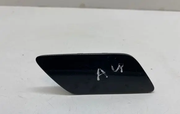 Audi A3 S3 8P Headlight washer spray nozzle cap/cover 8P4955276