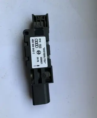 Audi A6 S6 C5 4B Airbag deployment crash/impact sensor 4B0959643C 0231AOBLYQI