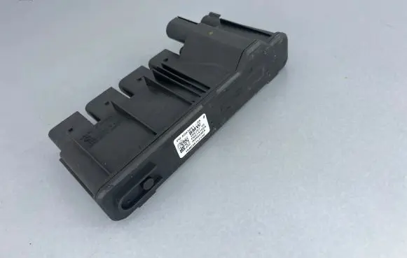 BMW 5 G30 G31 Other control units/modules 8583091 P00141659 18B0381L2130