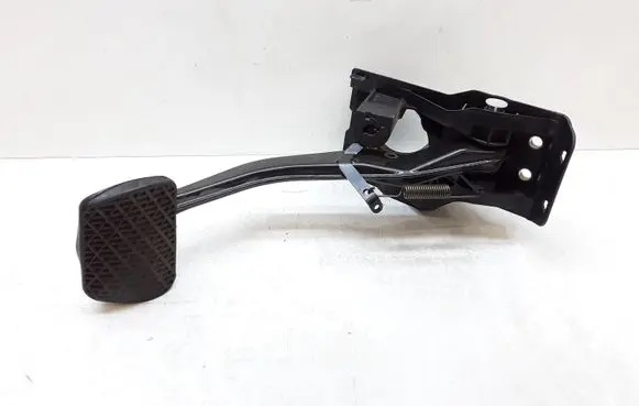 Mercedes-Benz S W220 Brake pedal 1232910082 A2202900619