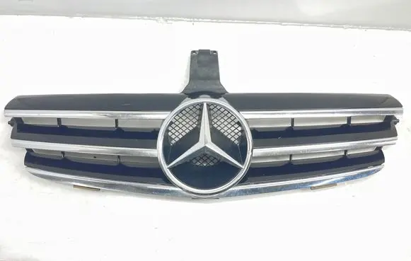 Mercedes-Benz CLK A209 C209 Front grill A2098800223