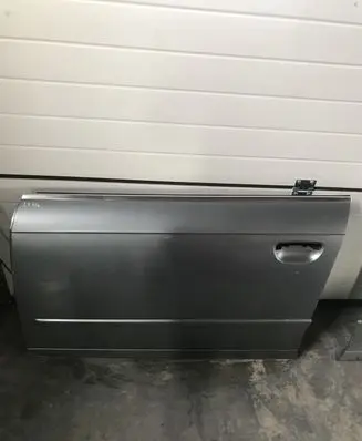 Audi A4 S4 B7 8E 8H Front door