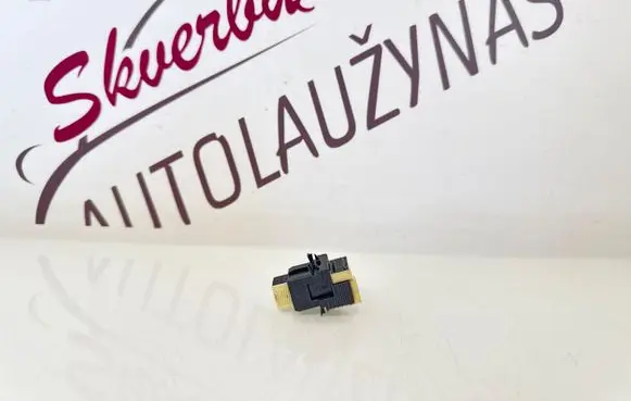 BMW 5 G30 G31 Brake pedal sensor switch 022921901 6876896