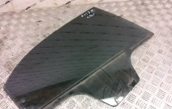 Fiat 500X Rear door window glass 43R008600 E000259