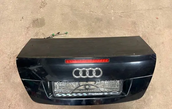 Audi A4 S4 B6 8E 8H Tailgate/trunk/boot lid 