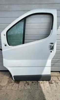 Opel Vivaro Front door