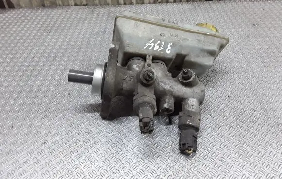 Volkswagen Sharan Master brake cylinder 7M3611303