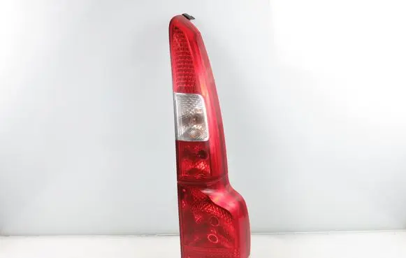 Volvo V70 Rear/tail lights 