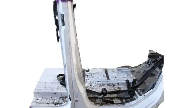 Opel Vivaro Pillar (middle) 