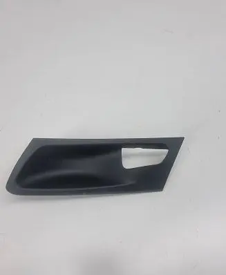 BMW X5 E70 Other front door trim element 7137147