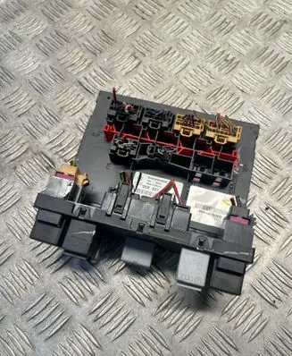 Volkswagen Golf V Comfort/convenience module 3C0937049AH