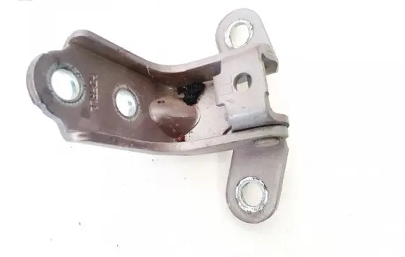 KIA Ceed Rear door lower hinge