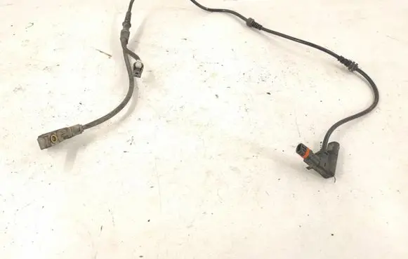 Mercedes-Benz E W212 ABS brake wheel speed sensor DALISID2793 2125404605 A2125404605