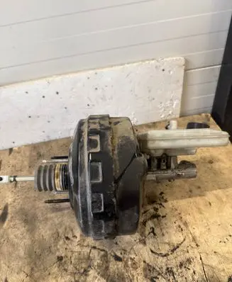 Renault Master III Brake booster 472100453R 03786952014