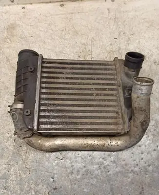 Audi A6 S6 C6 4F Intercooler radiator