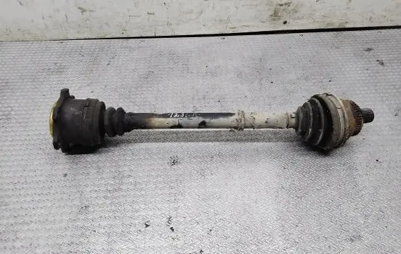 Audi A6 S6 C4 4A Front driveshaft