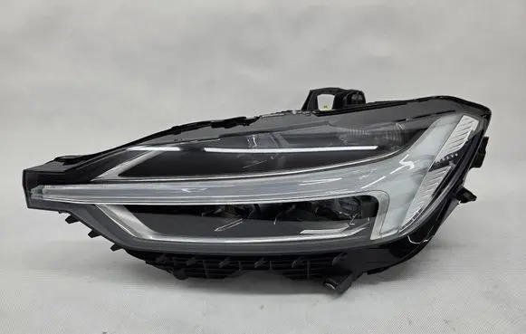 Volvo XC60 Headlight/headlamp 32133544 SP32133544